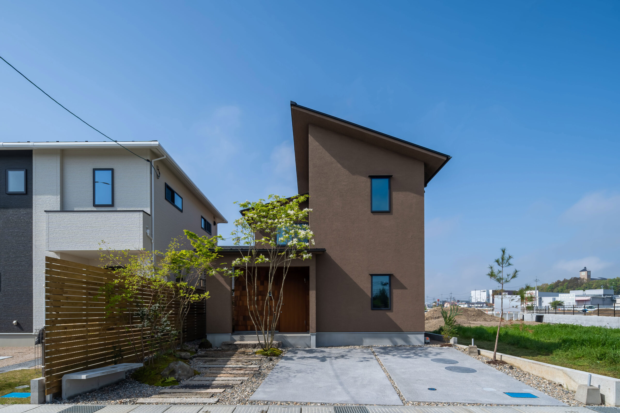 「二つの庭のある家」暮らしの見学会